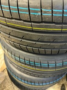 235/50/20 100T Hankook  Škoda Enyaq