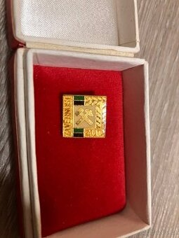 Staré medaile / vyznamenání  - NABÍDNĚTE CENU