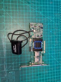 HW RAID - Adaptec 6805T