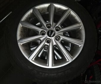 Pneu Ford