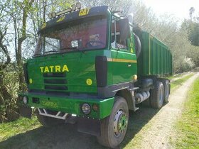 Tatra 815 sklápěč traktor