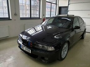 BMW E39 M5 - 1