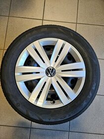 Prodám nové Ocelové disky 16" na Volkswagen + poklice + pneu