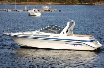 Motorova kajutova jachta Draco 2700 executive