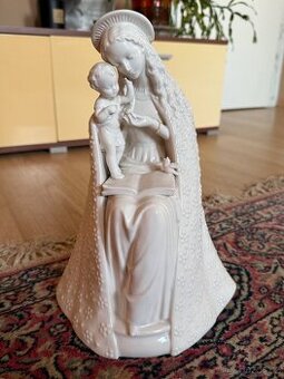 Květinová Panna Marie M.J.Hummel