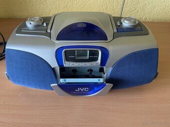 Radiomagnetofon JVC