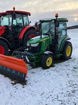 John Deere 3039R