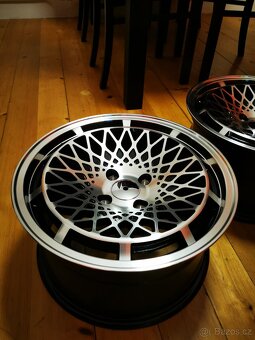 Alu kola "Japan Racing JR14"