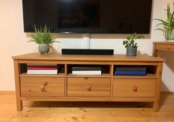 Televizní stolek IKEA Hemnes