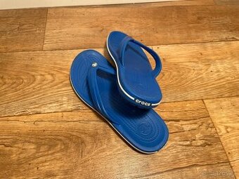 světle modré, žabky crocs, 45-46.