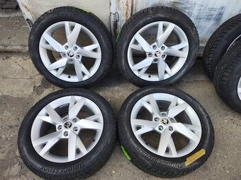 17"zimní alu sada Lyra 5x112 origo Octavia 4 Golf 8 Leon 4