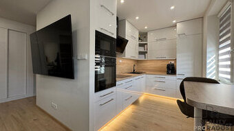 Prodej bytu 3+kk 63m² Okrajová, Havířov - Podlesí