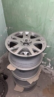 Mercedes CLS Sada kol