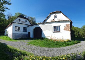 Prodej zemědělské usedlosti s pozemky 2,5 ha