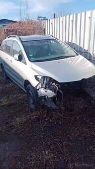 Mazda 5 zlatá metalíza- prodám veškteré náhradní díly