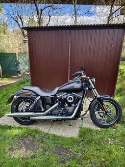 Harley - Davidson FXDBC 103_TOP STAV