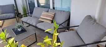 Prodám venkovní sedačku - ideální na terasu nebo balkon