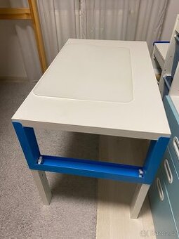 Psací stůl pro děti Ikea