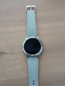 Samsung Galaxy Watch 4 Classic 46mm LTE stříbrné