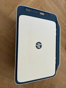 Predam HP deskjet 2721e