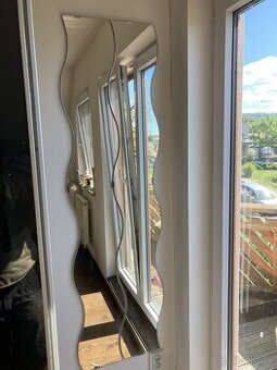 zrcadlo vlnky ikea