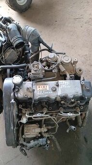 motor 2.5tdi 59kW typ D4BF hyundai H1 H100 2.5td