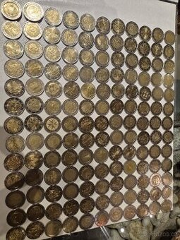 Sbírka 2€ mincí