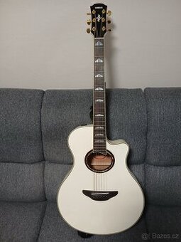 Nehraná elektroakustická kytara Yamaha Apx-1000