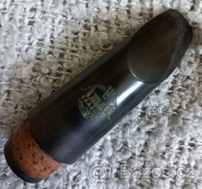 Amati 6 - hubička na B klarinet