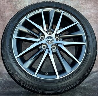Originální Alu kola Toyota Camry 235/45/18 Zánovní