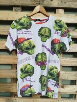 pánské tričko cropp - vel.S