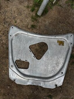 Bmw x5 e53 kryt pod motor