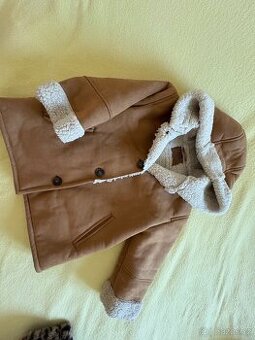 Kabatek Zara 5-6 let(116cm)