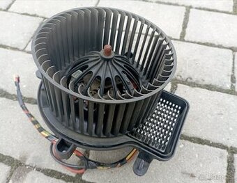 Ventilátor topení Peugeot 5008