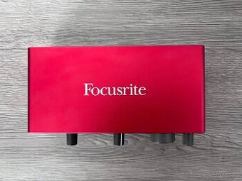Zvukova karta Focusrite - 1
