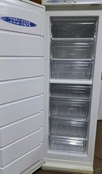 Mrazák 7 šup. Privileg öko_energiesparer/ 253L.