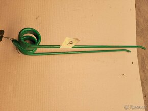 Pera pro obraceče sena II