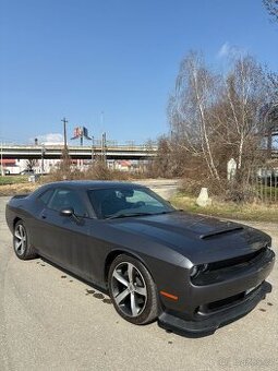 Dodge challenger 5.7 v8 R/T