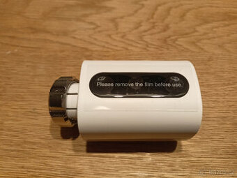 BOT Chytrá WiFi termostatická hlavice TH4 Tuya