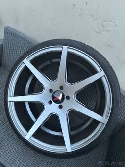 Alu kola Japan Racing JR20 – 18” | 5x100 | 9,5J | ET20 | Hip