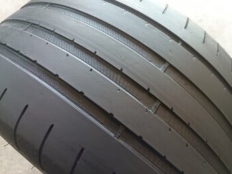 255/35 R18 GOODYEAR (2520)