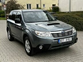 Subaru Forester 2.0D 108kW 4x4 Tažné 2 tuny/6st. Manuál/ALU