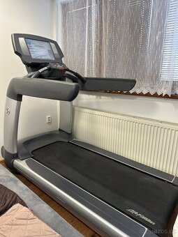 Běžecký pás Life Fitness - 95T ENGAGE
