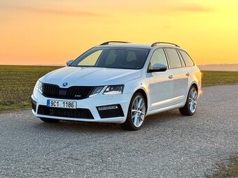 Škoda Octavia RS 135 kw - WEBASTO , DSG , F1