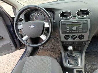 FORD FOKUS COMBI