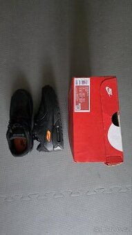 Nike boty
