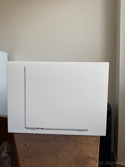 MacBook M4