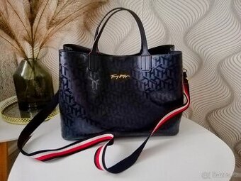 Kabelka Tommy Hilfiger