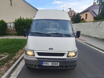 Ford transit 2,4 diesel nová STK