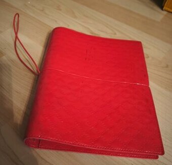 Diář Filofax Domino Luxe A5 červený diář lesklý